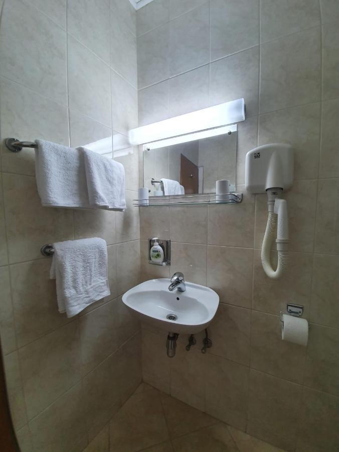 Apartmani Ana Mlini Eksteriør billede